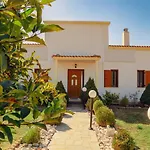 Luxury Ntina Holiday home *