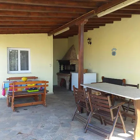 Luxury Ntina Holiday home