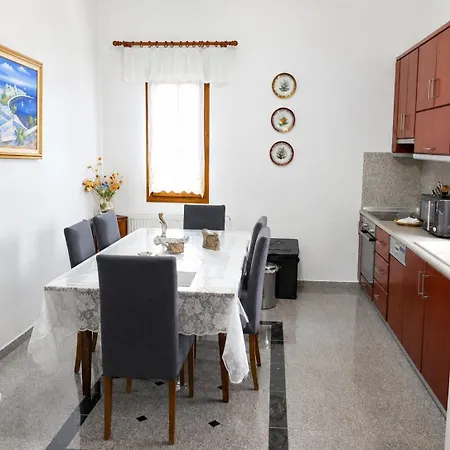 Luxury Ntina Holiday home