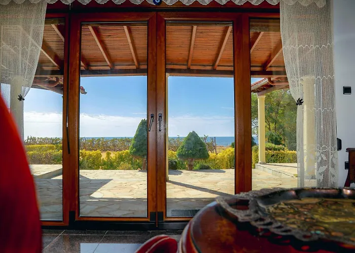 Luxury Ntina Holiday home